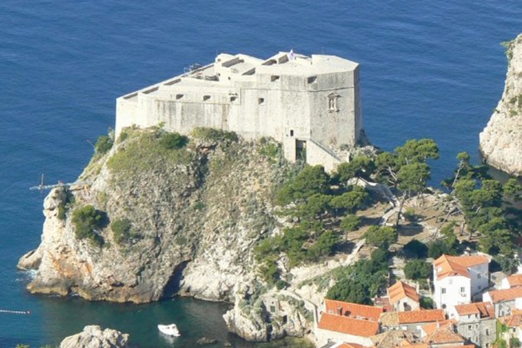 قلعة لافريجينيك في كرواتيا
